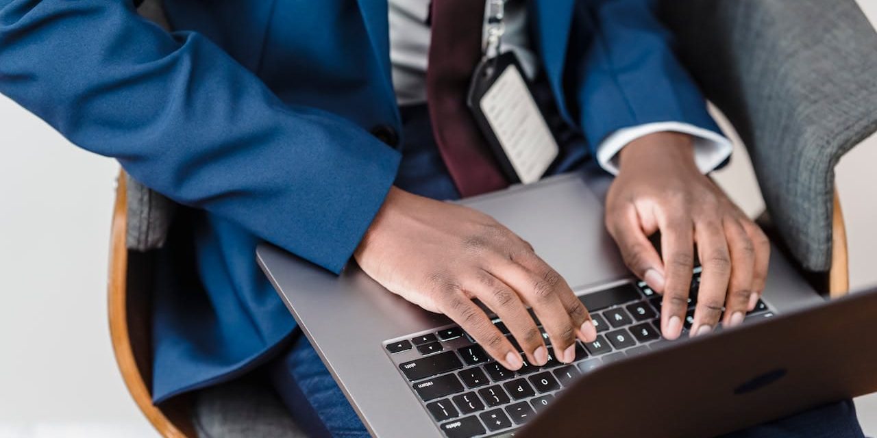 pexels-lara-jameson-9363536